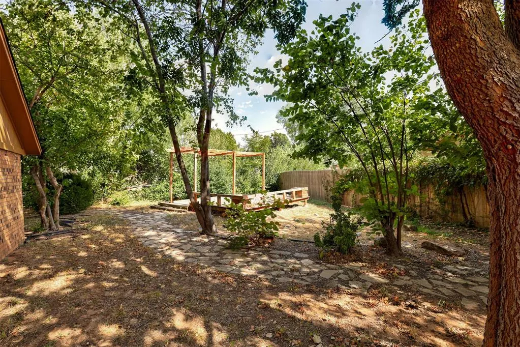 Photo 45 — 3300 N Meadowood Drive, Oklahoma City, OK 73110