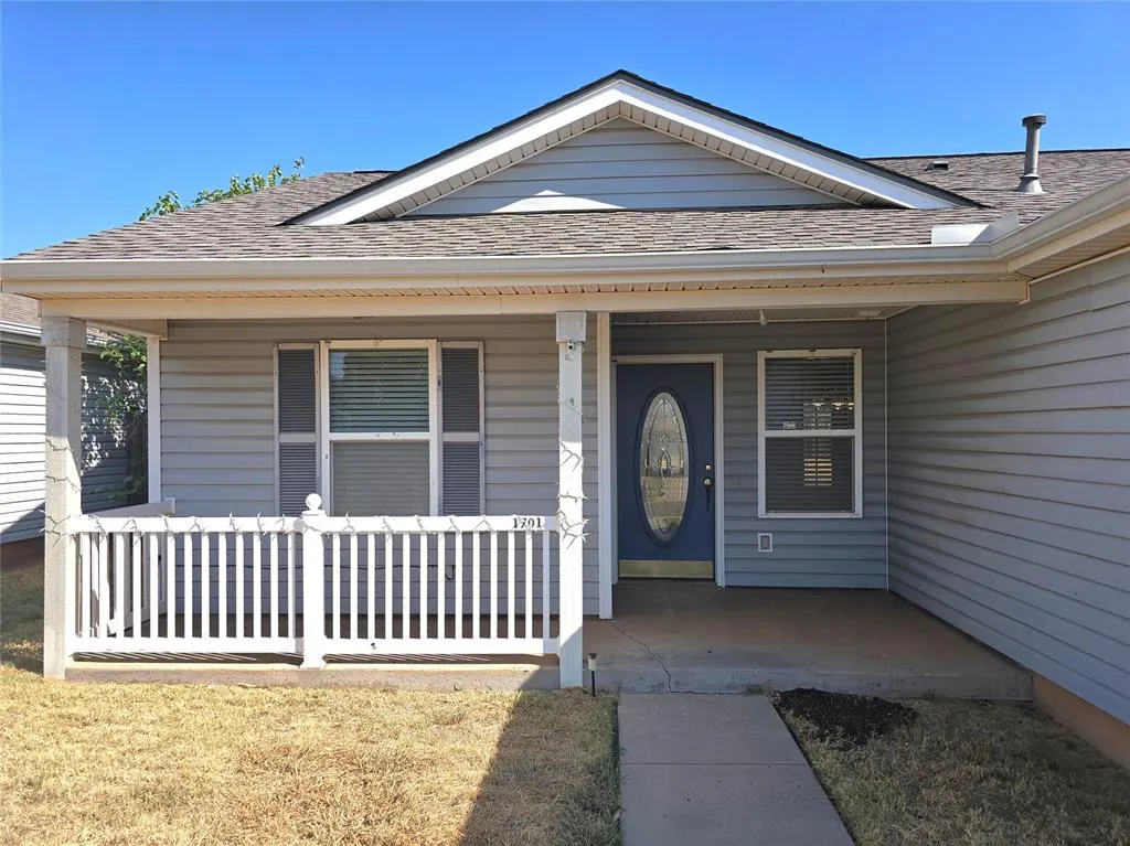 Photo 2 — 1701 NW 150th Terrace, Edmond, OK 73013