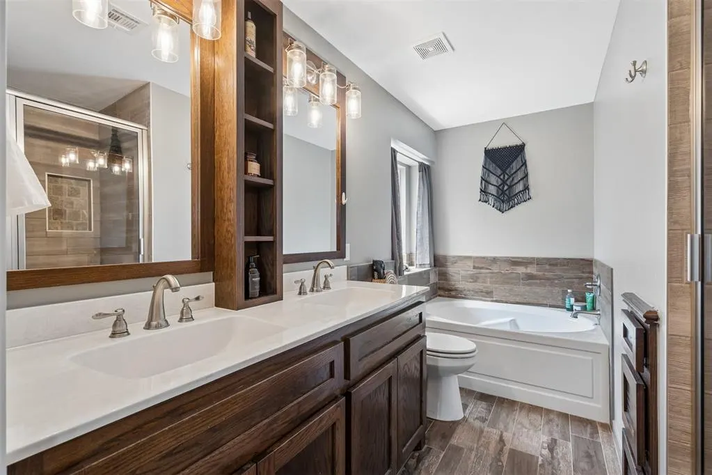 Photo 25 — 11520 SW 11th Street, Yukon, OK 73099