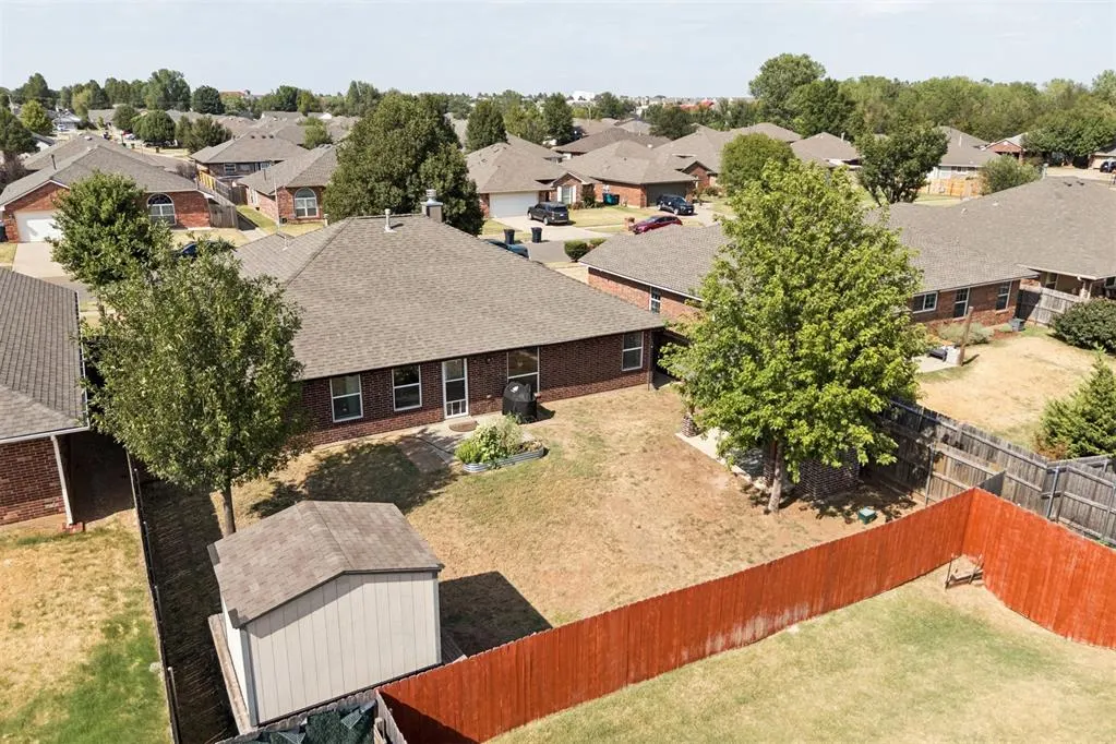 Photo 34 — 11520 SW 11th Street, Yukon, OK 73099