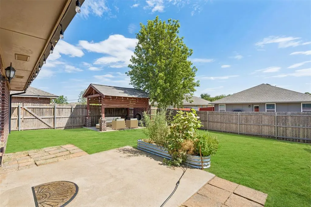 Photo 35 — 11520 SW 11th Street, Yukon, OK 73099