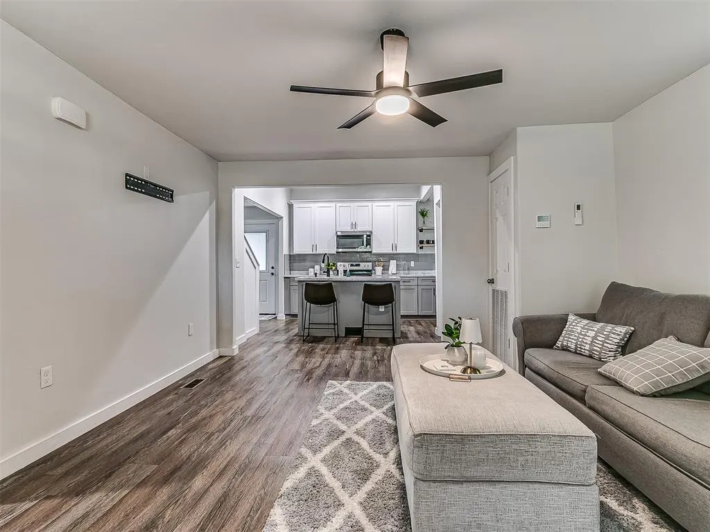 Photo 16 — 1214 E Harrison Avenue, Guthrie, OK 73044