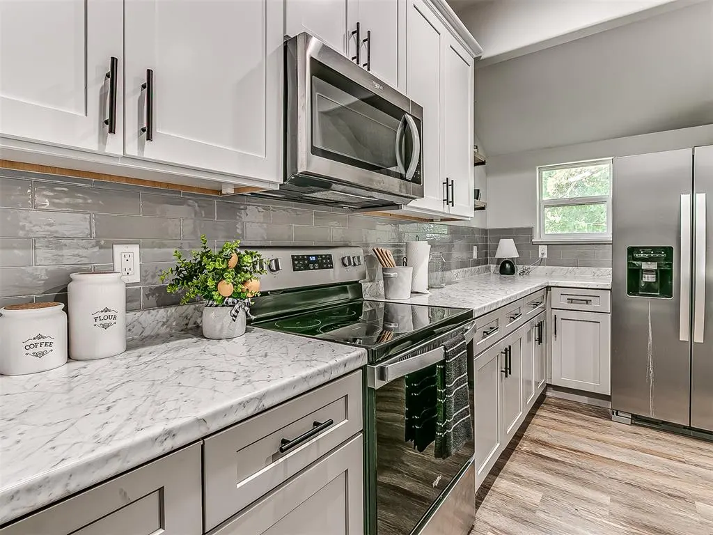 Photo 22 — 1214 E Harrison Avenue, Guthrie, OK 73044