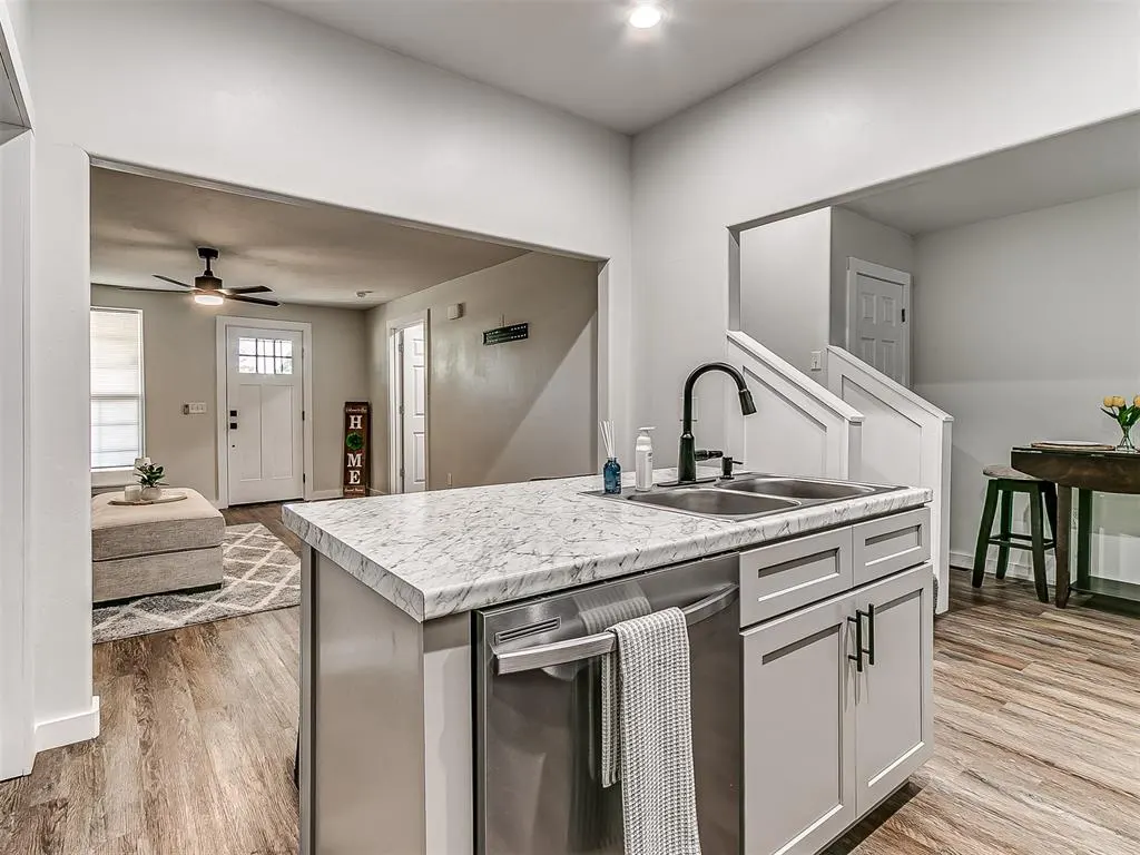 Photo 24 — 1214 E Harrison Avenue, Guthrie, OK 73044