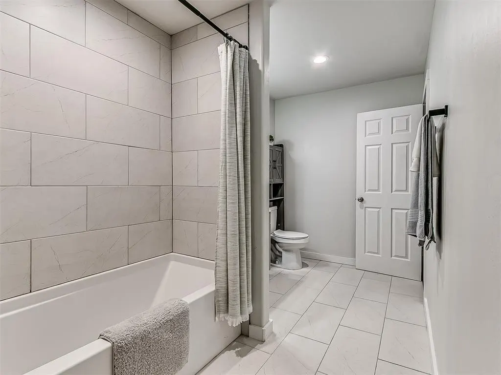 Photo 33 — 1214 E Harrison Avenue, Guthrie, OK 73044