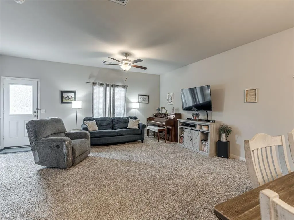 Photo 12 — 705 St James Place, Newcastle, OK 73065