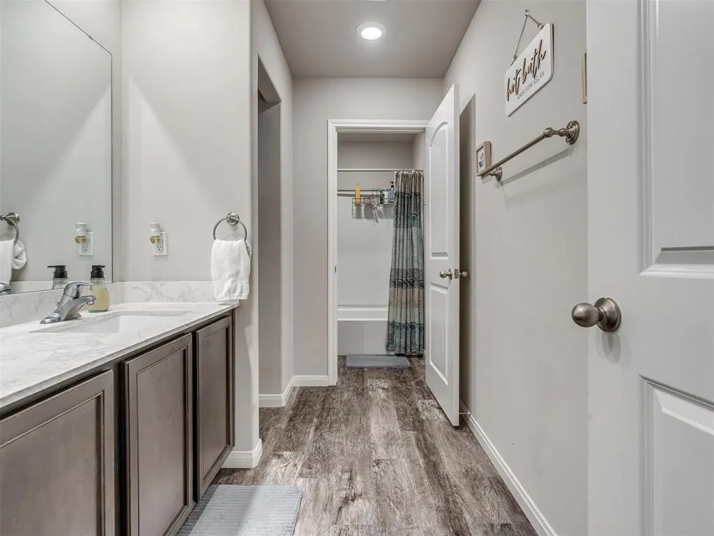 Photo 38 — 705 St James Place, Newcastle, OK 73065