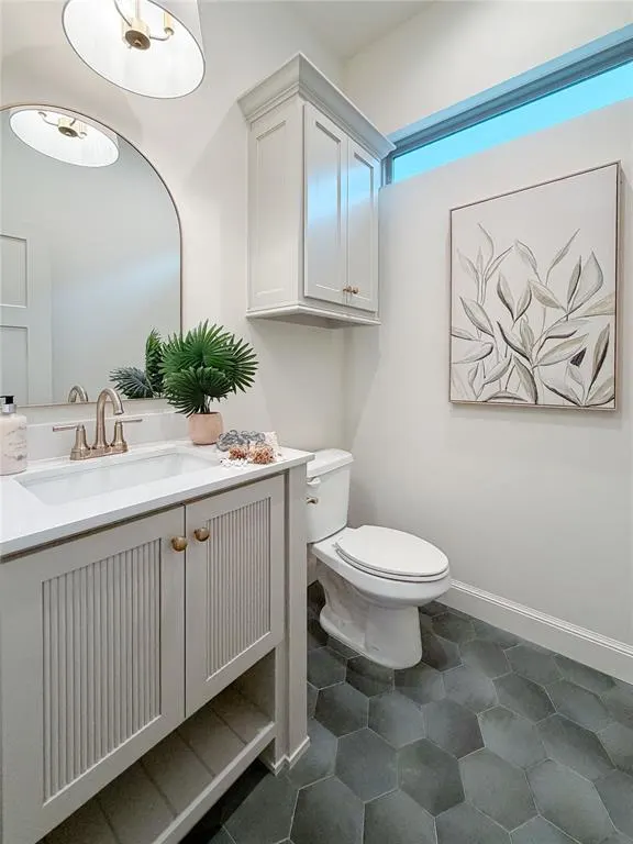 Photo 3 — 1916 Paseo Place, Edmond, OK 73034
