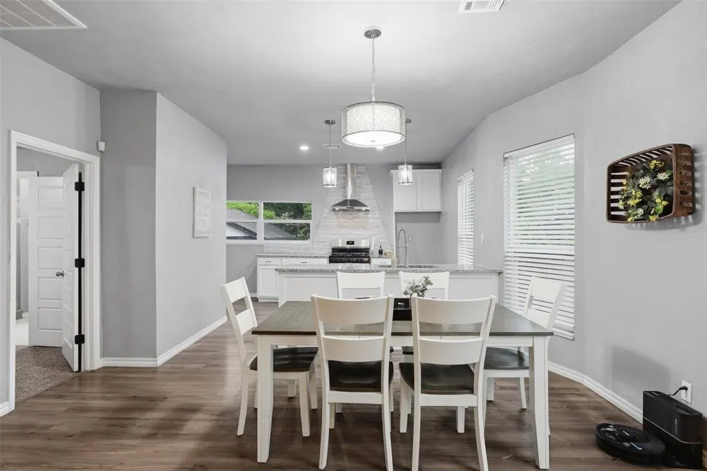 Photo 14 — 2015 N Youngs Boulevard, Oklahoma City, OK 73107