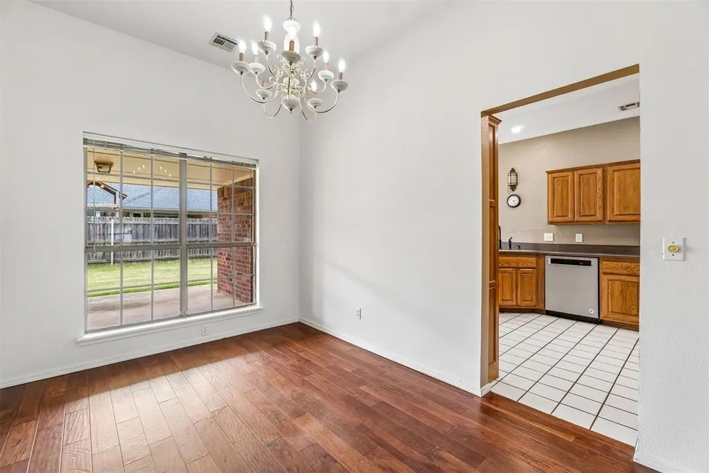 Photo 9 — 18113 Laurel Oak Drive, Edmond, OK 73012