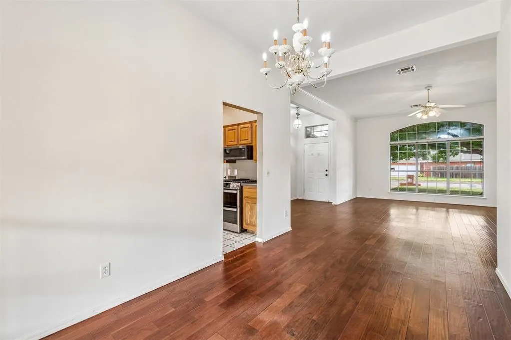 Photo 10 — 18113 Laurel Oak Drive, Edmond, OK 73012