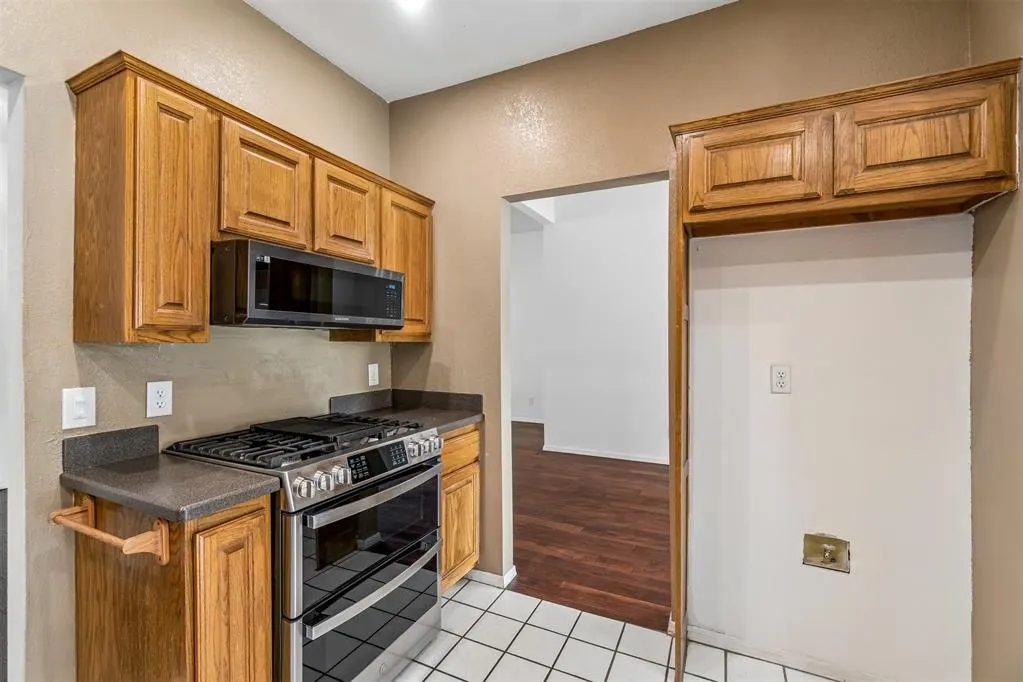 Photo 13 — 18113 Laurel Oak Drive, Edmond, OK 73012
