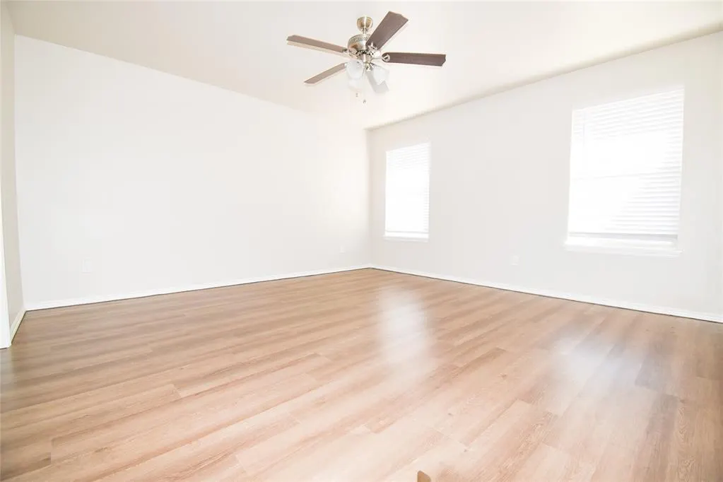 Photo 21 — 10612 Mountain Fork Drive, Yukon, OK 73099