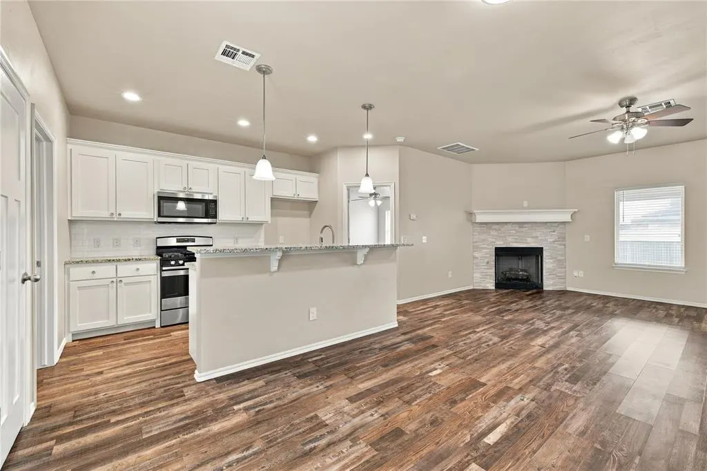 Photo 16 — 10612 Mountain Fork Drive, Yukon, OK 73099