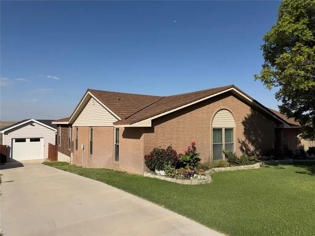 Front exterior — 6071 Sunset Drive, Guymon, OK 73942
