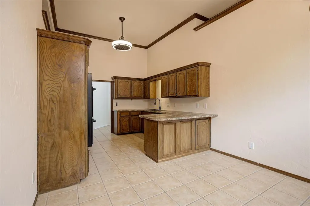 Photo 12 — 509 NW 170th Street, Edmond, OK 73012