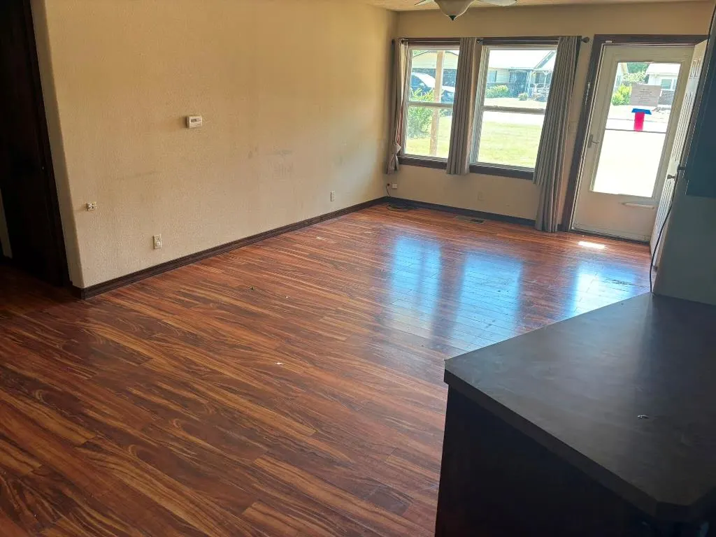 Photo 5 — 1442 22nd Street, Woodward, OK 73801