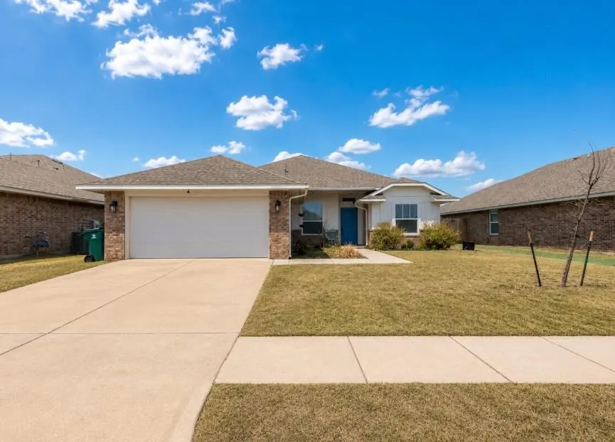 Front exterior — 7724 Windstone Drive, Oklahoma City, OK 73132