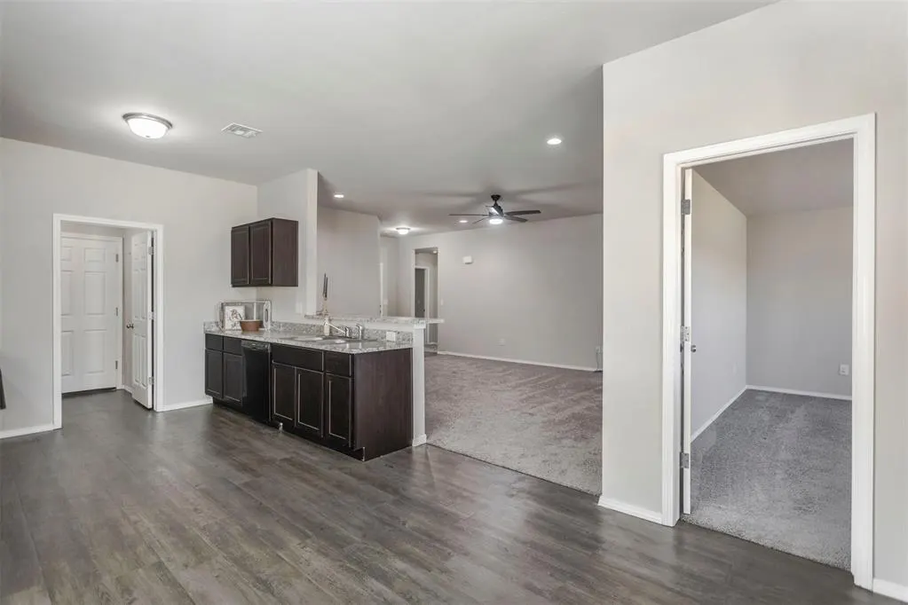 Photo 11 — 4108 Siena Ridge Boulevard, Oklahoma City, OK 73179