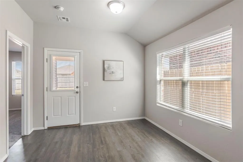 Photo 13 — 4108 Siena Ridge Boulevard, Oklahoma City, OK 73179