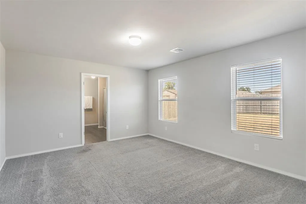 Photo 15 — 4108 Siena Ridge Boulevard, Oklahoma City, OK 73179