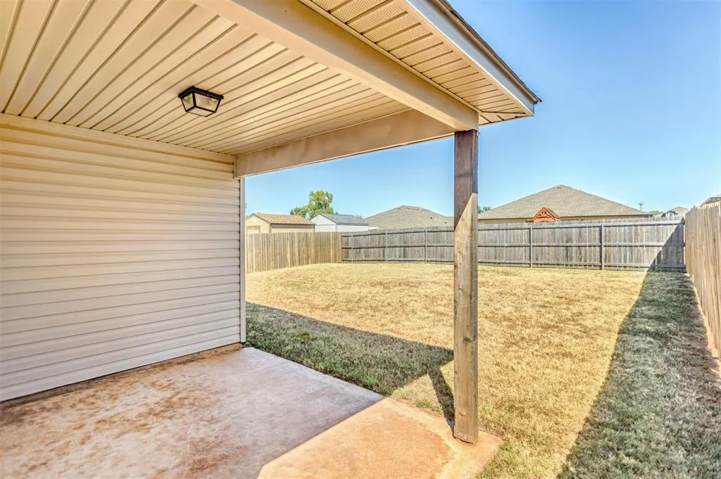 Photo 27 — 4108 Siena Ridge Boulevard, Oklahoma City, OK 73179