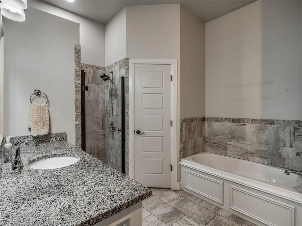 Photo 24 — 1915 Twisted Oak Court, Shawnee, OK 74804