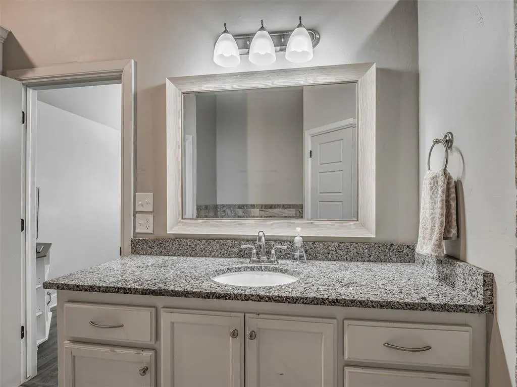 Photo 28 — 1915 Twisted Oak Court, Shawnee, OK 74804
