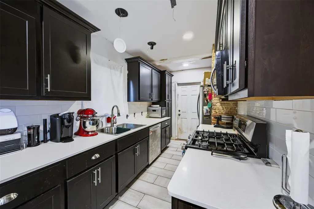 Photo 11 — 1721 NW 17th Street, Oklahoma City, OK 73106