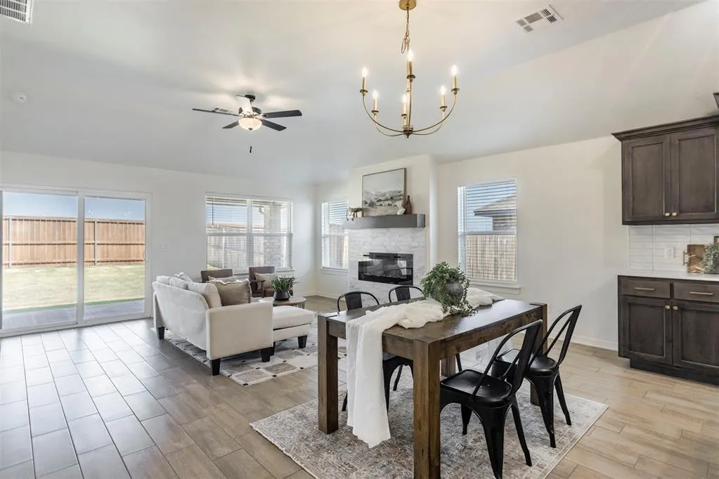 Photo 5 — 12009 NW 121st Circle, Yukon, OK 73099