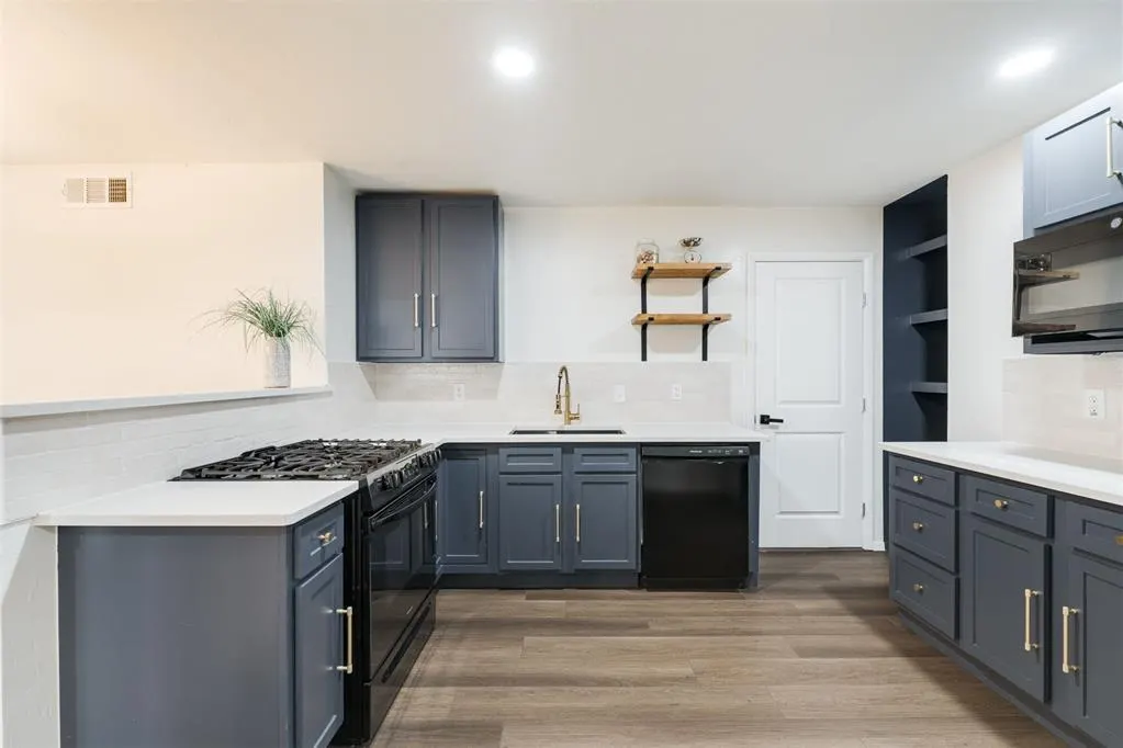Photo 5 — 3613 NW 53rd Street, Oklahoma City, OK 73112