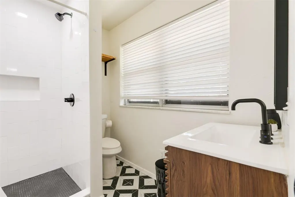 Photo 9 — 3613 NW 53rd Street, Oklahoma City, OK 73112