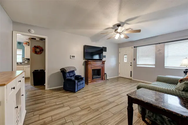 Photo 7 — 1827 W Vilas Avenue, Guthrie, OK 73044