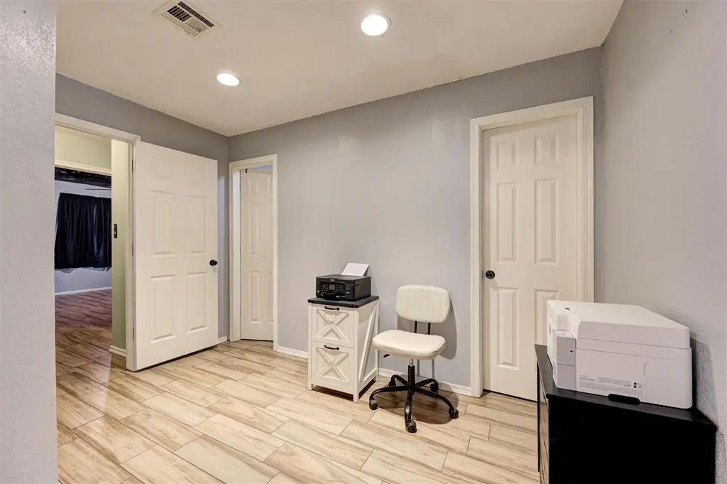 Photo 16 — 1827 W Vilas Avenue, Guthrie, OK 73044