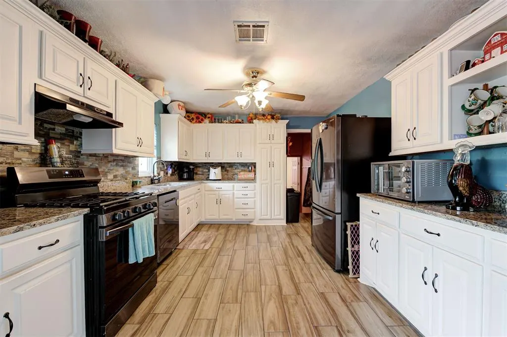 Photo 22 — 1827 W Vilas Avenue, Guthrie, OK 73044
