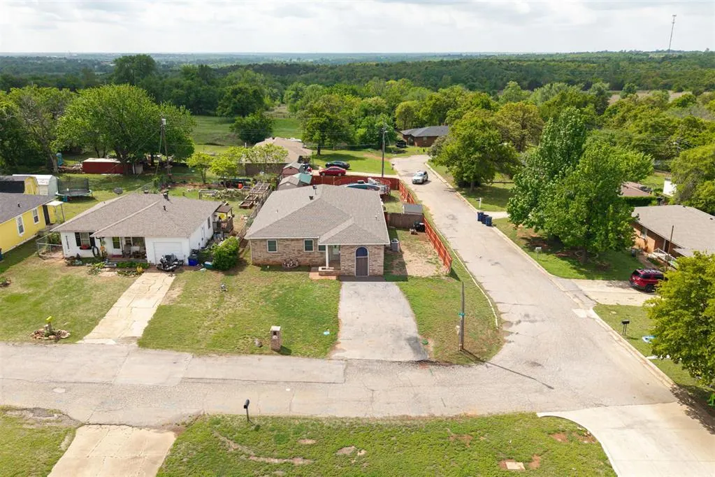 Photo 34 — 1827 W Vilas Avenue, Guthrie, OK 73044