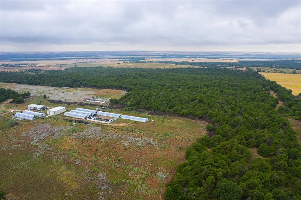 Photo 7 — 238471 E 780 Road, Oakwood, OK 73658