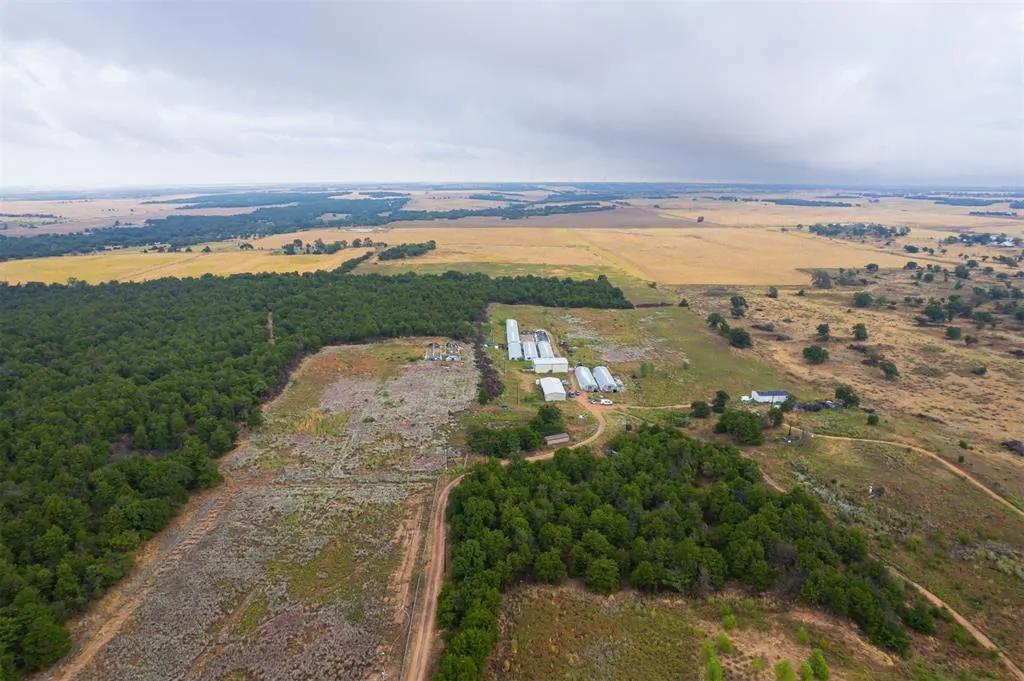 Photo 13 — 238471 E 780 Road, Oakwood, OK 73658