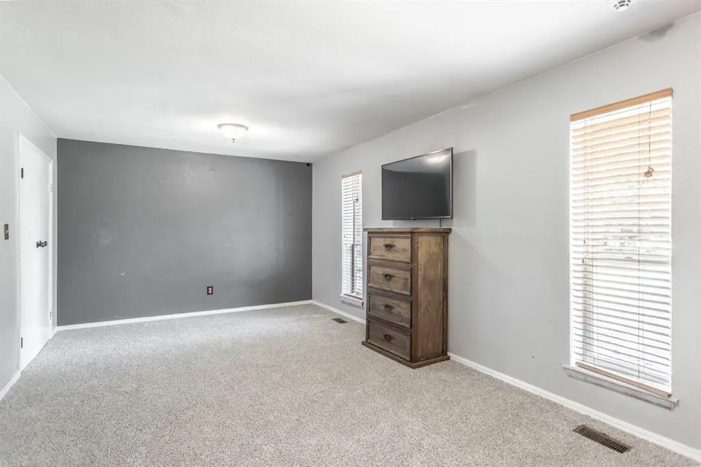 Photo 17 — 707 Cedar Springs Drive, Tuttle, OK 73089