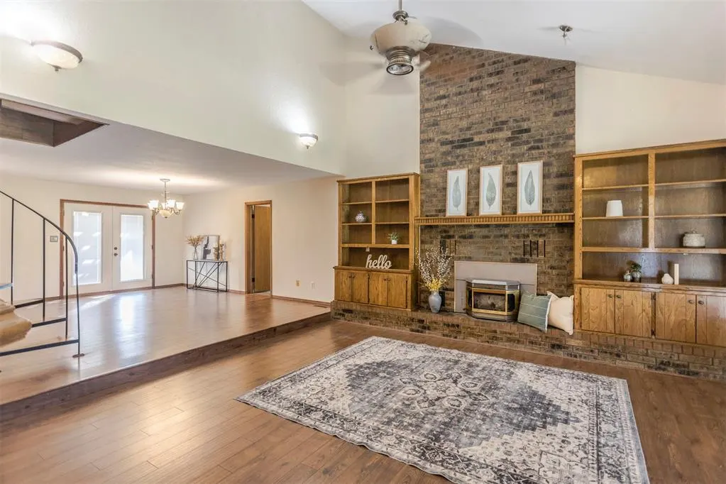 Photo 5 — 707 Cedar Springs Drive, Tuttle, OK 73089