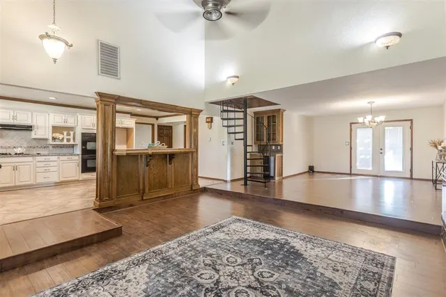Photo 8 — 707 Cedar Springs Drive, Tuttle, OK 73089