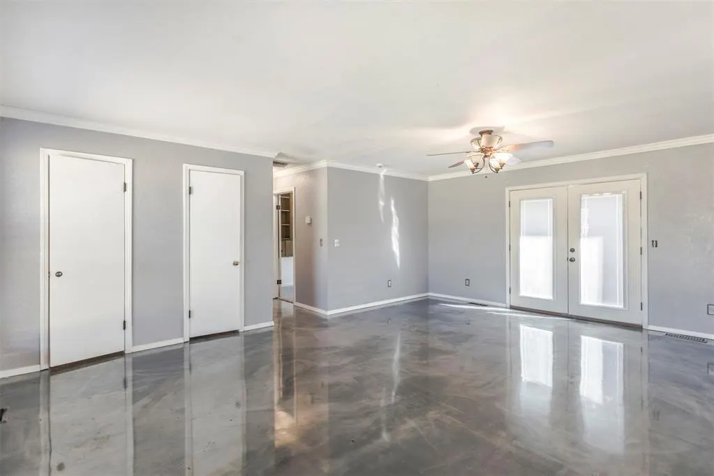 Photo 14 — 707 Cedar Springs Drive, Tuttle, OK 73089