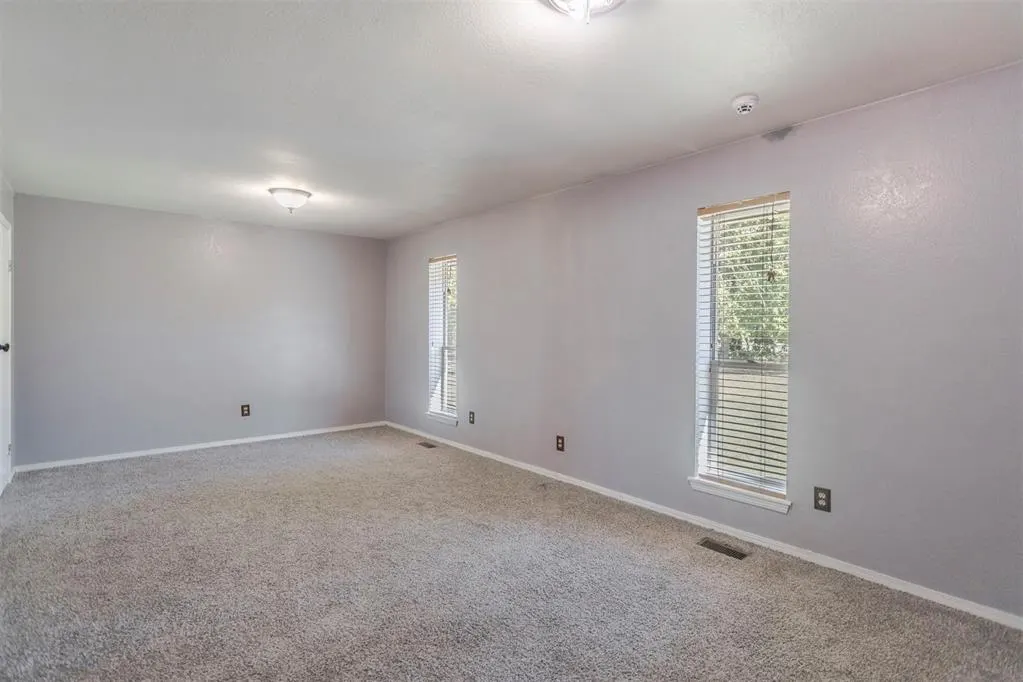 Photo 19 — 707 Cedar Springs Drive, Tuttle, OK 73089
