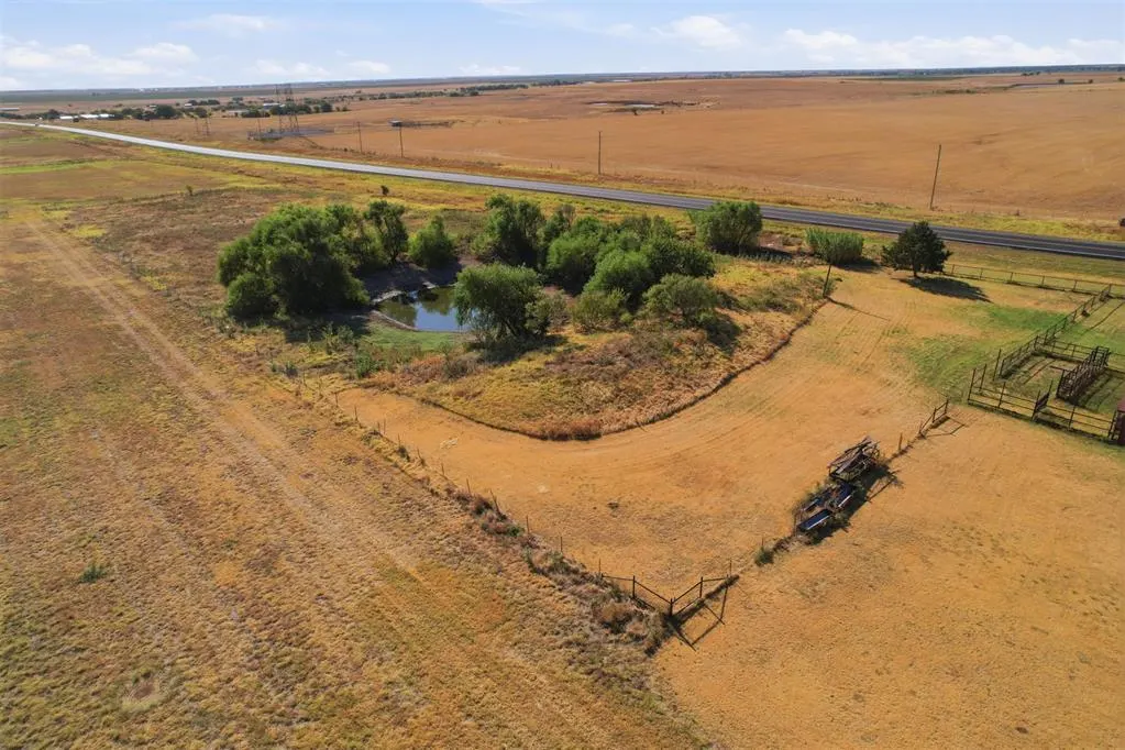 Photo 23 — 9110 SW Baseline Road, Faxon, OK 73540