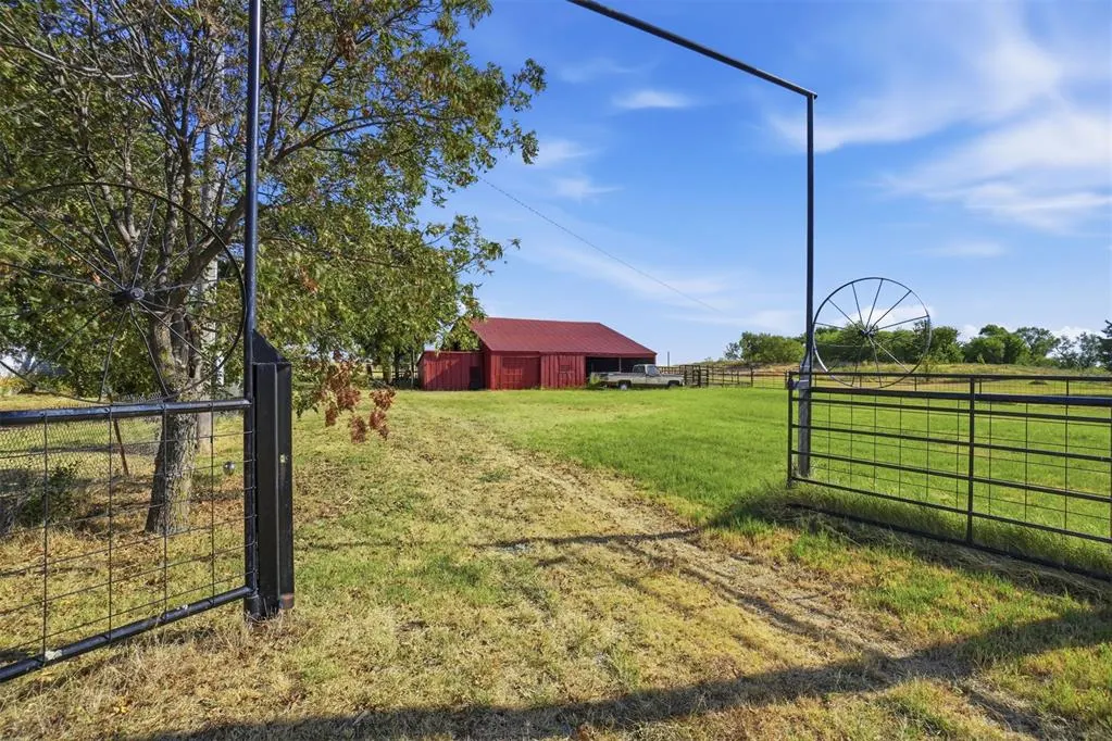 Photo 36 — 9110 SW Baseline Road, Faxon, OK 73540