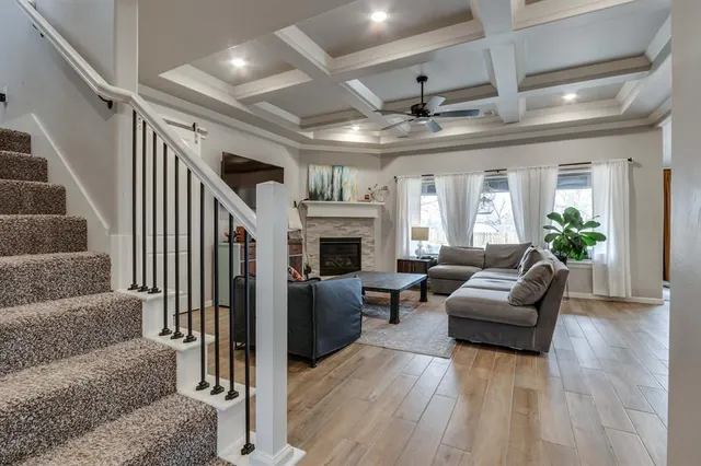Photo 5 — 512 E Barajas Terrace, Mustang, OK 73064