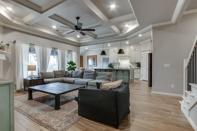 Photo 8 — 512 E Barajas Terrace, Mustang, OK 73064