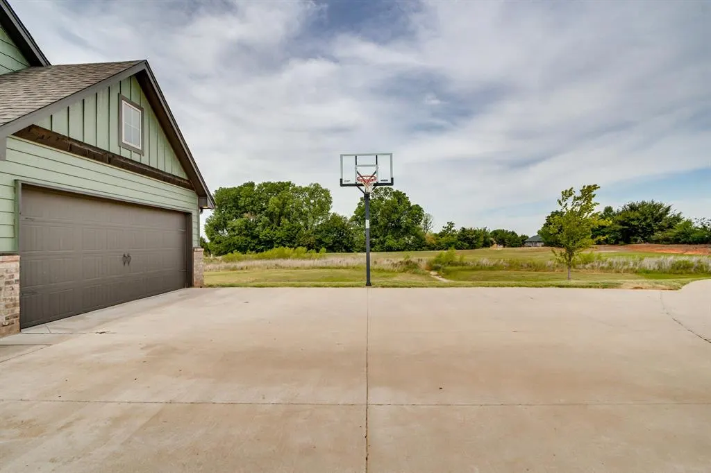 Photo 41 — 512 E Barajas Terrace, Mustang, OK 73064