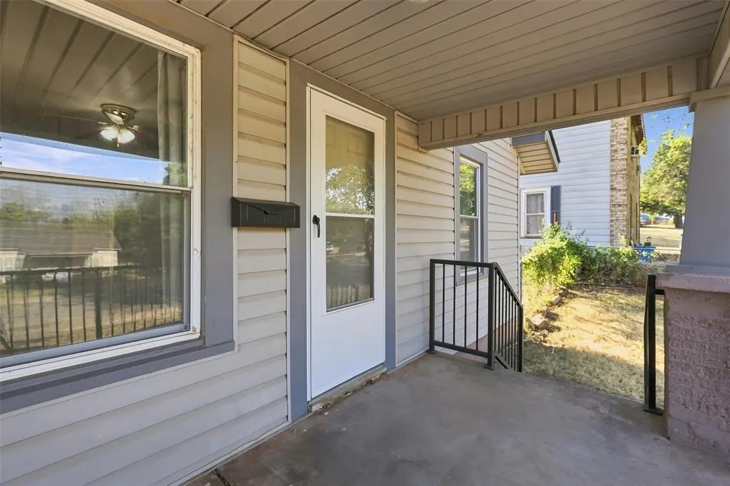 Photo 6 — 319 S 10th Street, Kingfisher, OK 73750