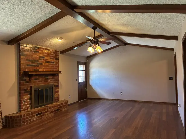 Photo 4 — 618 Hoehner Avenue, Okarche, OK 73762